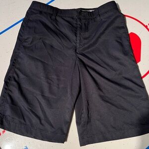 Boys size 14 Under Armour golf shorts